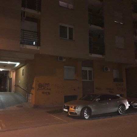 Lux New White Apartment Nowy Sad Zewnętrze zdjęcie