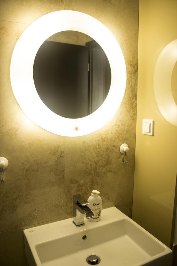 Lux New White Apartment Nowy Sad Zewnętrze zdjęcie