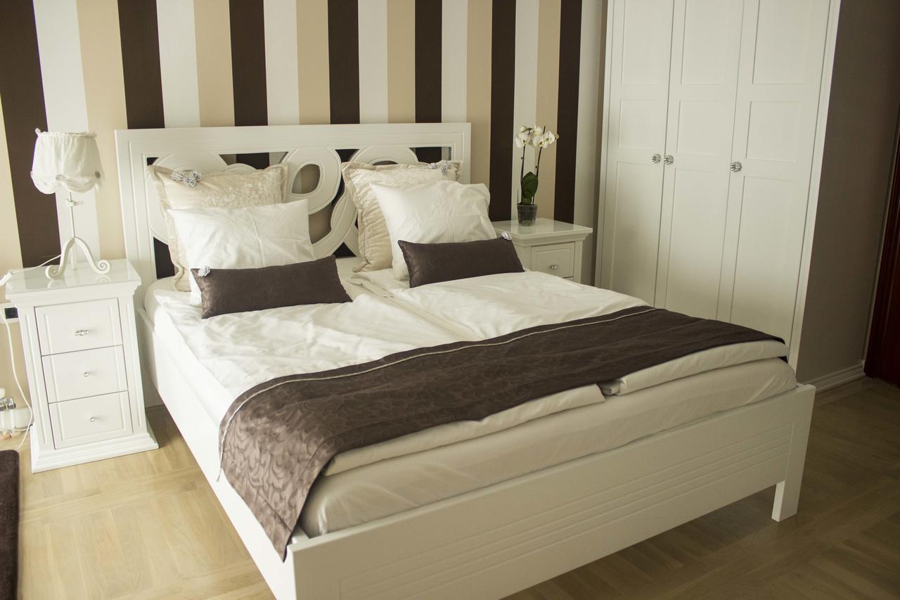 Lux New White Apartment Nowy Sad Zewnętrze zdjęcie