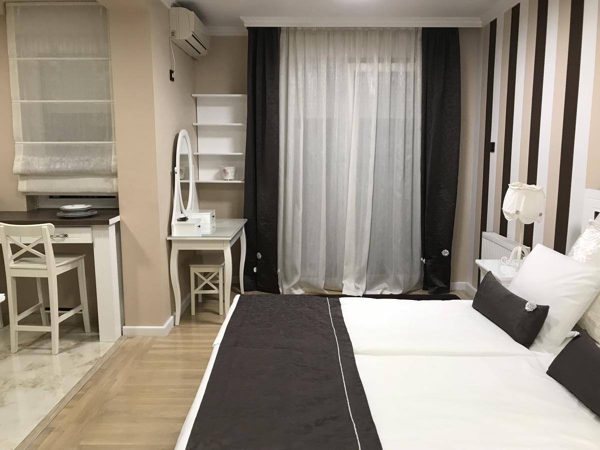Lux New White Apartment Nowy Sad Zewnętrze zdjęcie