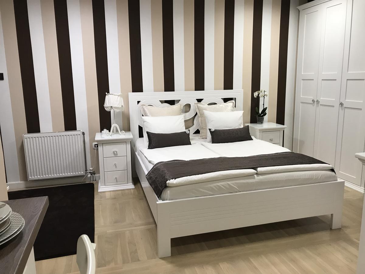 Lux New White Apartment Nowy Sad Zewnętrze zdjęcie